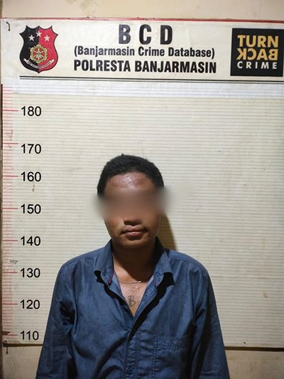 6 Cemburu Gadis Idaman Diantar Pria Lain 2klm