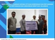 UPZ Bank Kalsel Batu Sembako Petugas Kebersihan dan Pertamanan di Balangan