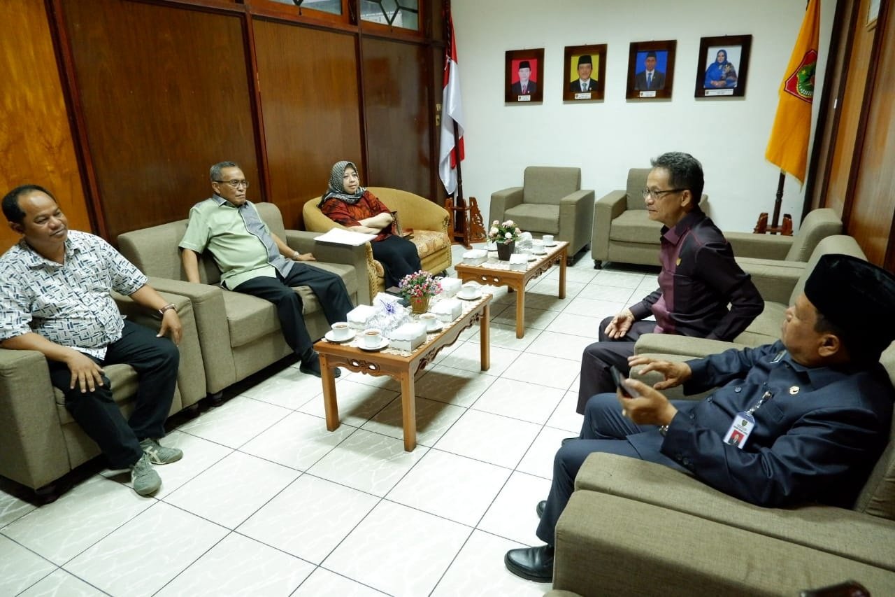 Kabar Gembira Biaya Perjalanan Dins DPRD Direncanakan Lumpsum 1 Hal 10 3 Klm Lungsm