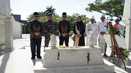 Hal 12 HSS 1 3 klm 10