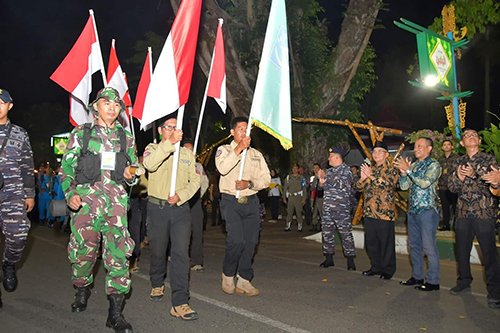 Hal 12 HSS 1 3 klm 11