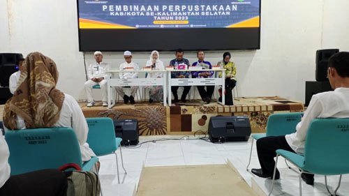 Tenaga Pengelola Perpus Sekolah dan Perpus Desa Dapat Pelatihan 1 Hal 12 Tanbu 35 klm
