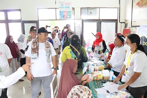 Hari Bakti Dokter Indonesia Utamakan Keselamatan Nyawa 1 Hal 12 Tapin 35 klm 16