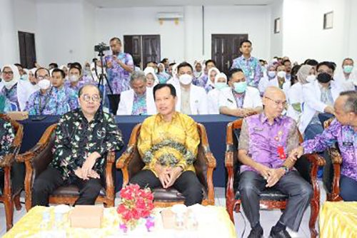 Bupati Hadiri Survey Akreditasi Rumah Sakit Oleh LARS DHP 1 Hal 12 Tapin 35 klm 3