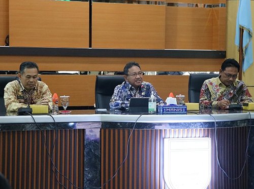 DPRD Kotawaringin Barat Belajar Optimalisasi Pajak Daerah 1 Hal 16 4 Kklm Martapura Optimalisasi pajak