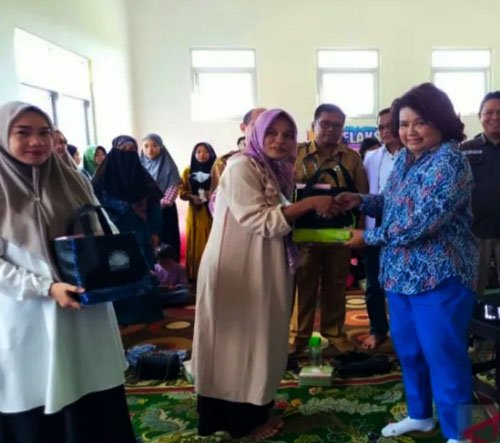 Edukasi Psikologis Ibu Hamil untuk Cegah Stunting di Kotabaru 1 Hal 16 K Baru 3 klm 8