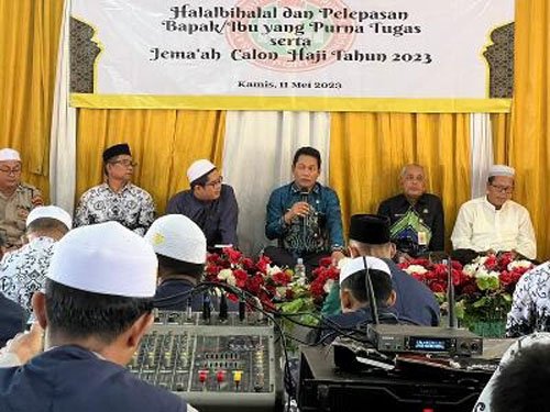 Halal Bihalal Bersama PGRI Se-Kecamatan Lampihong 1 Hal 2 Bal 3 klm 6