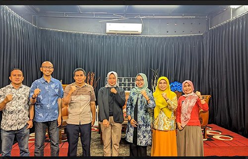 Pelayanan Publik Dalam Satu Genggaman?<br>Unduh Super Apps Banjarmasin Pintar 1 Hal 9 3 Klm Kontrak 2 3