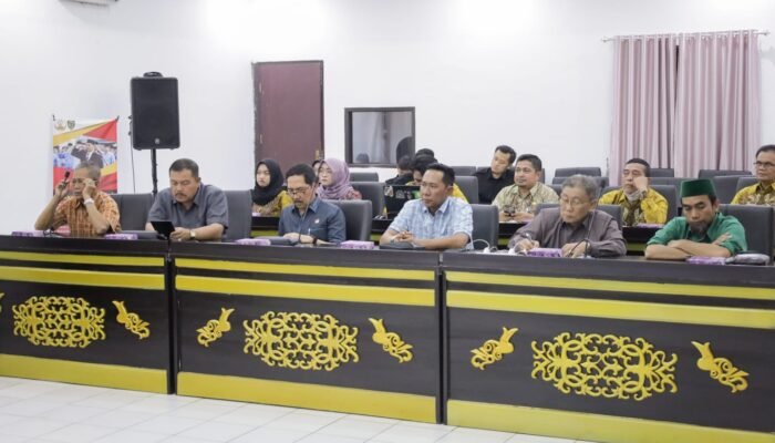 Pansus RTRWP Kaji Tata Ruang di Kalteng