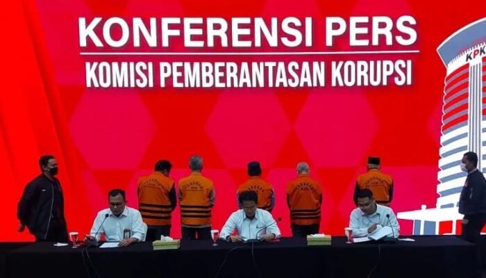 KPK Tahan Lima Mantan Anggota DPRD Jambi