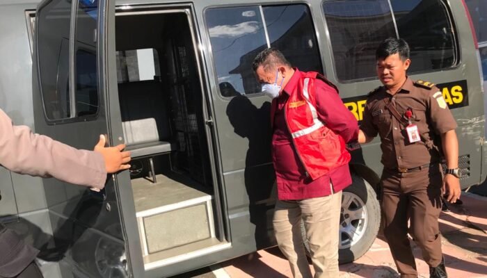 Kejaksaan Resmi Menahan Mantan Kadis Kominfo Kapuas