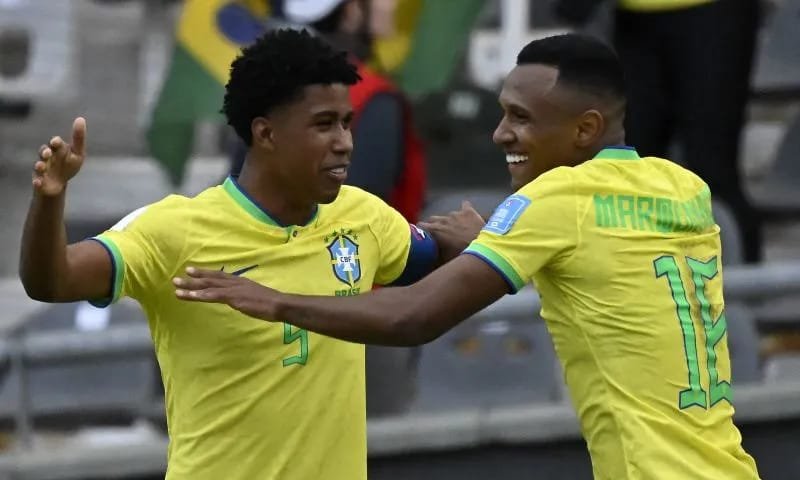 Brazil Dan Italia Ke Babak 16 Besar, Jepang Disingkirkan Israel ...