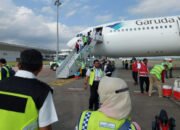Melonjak 122 Persen, Sebanyak 5.515 Jamaah Haji Kalsel Terbang dari Bandara Internasional Syamsudin Noor 9 Melonjak 122 Persen, Sebanyak 5.515 Jamaah Haji Kalsel Terbang dari Bandara Internasional Syamsudin Noor