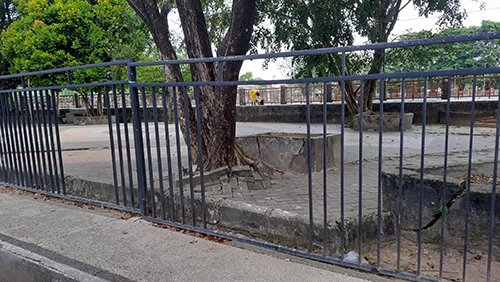 hAL 10 3 kLM Pagar Siring Rusak