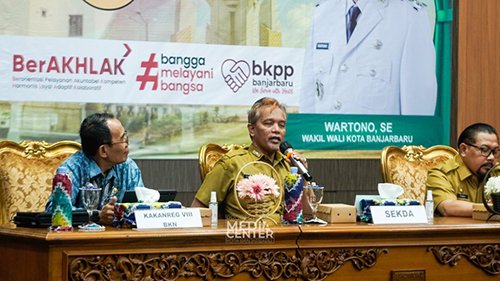 Bimtek Penjatuhan Hukum Bagi ASN Banjarbaru 1 hal10 3klmbjb2 1