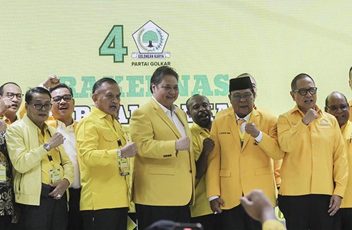 DPD Golkar se Indonesia Sepakat<br>Minta Pemilu Legislatif 2024 Sistem Terbuka 1 1 utama 5 klm 6 cm rakernas golkar
