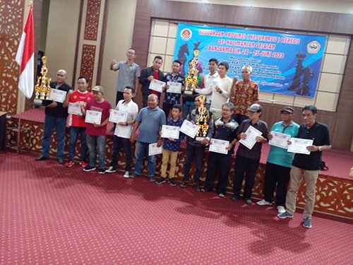 13 2klm juara jpg