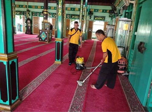 5 Bersihkan Masjid 3klm