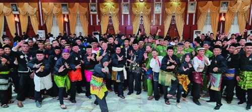Ayo Pecahkan MURI, Paman Birin Ajak 10 Ribu Pesilat Latihan Bersama 1 5