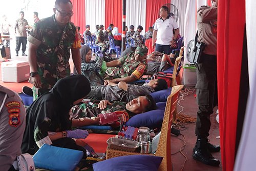 Polresta Banjarmasin Kumpulkan 127 Kantong Darah 1 6 Donor Darah 2klm