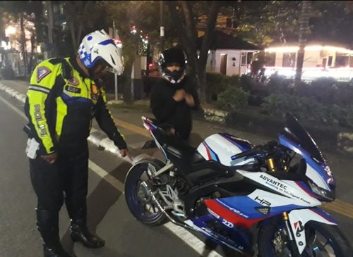 6 Polantas Tertibkan Knalpot Brong 3klm