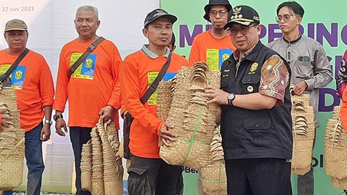 Hal 10 3 KLm Korban Pakai Bakul Purun