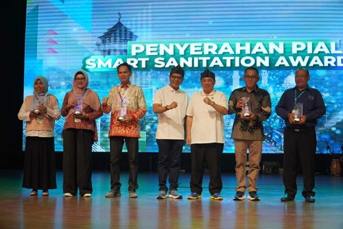 Hal 10 4 KLm Penghargaan