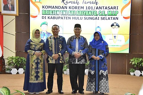 Bupati HSS Sambut Silaturahmi Danrem 101 1 Hal 12 HSS 1 3 klm 13