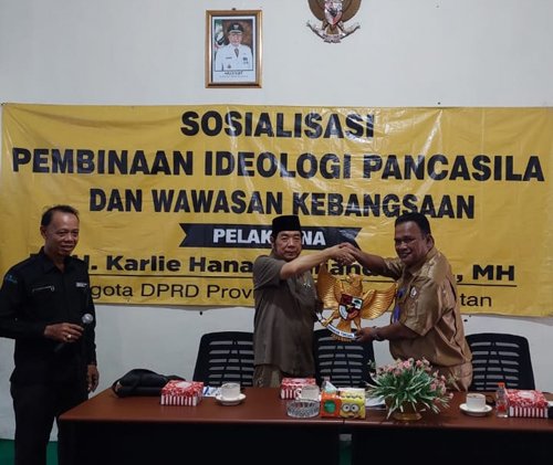 Hal 9 3 Klm Karlie 1