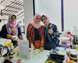 Jaring Fatimah Favorit Bazaar Kuliner Halal Bihalal