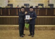 DPRD Setujui Raperda Pertanggungjawaban Pelaksanaan APBD 2022 18 DPRD Setujui Raperda Pertanggungjawaban Pelaksanaan APBD 2022