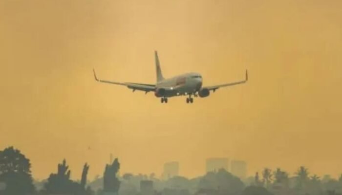 Kabut Asap Masih tak Ganggu Penerbangan di Bandara Syamsudin Noor Kalsel