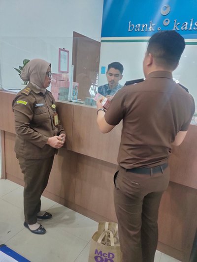 Pelunasan Uang Pengganti Rp 1,8 Miliar<br>Perkara Korupsi di KONI Tabalong 1 1 2 klm pelunasan