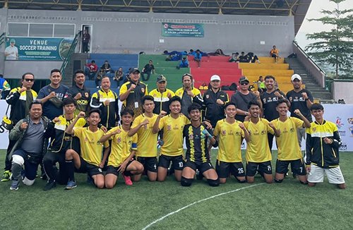 13 2klm Tim street seccor jpg