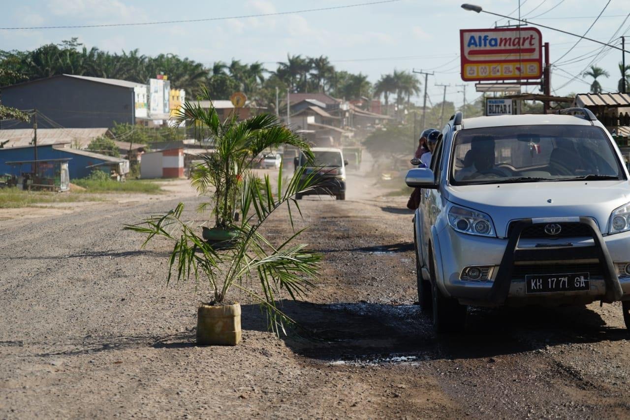 Jalan Nasional Rusak Parah, Gubernur Kalteng Bereaksi 1 15 kalteng1 9