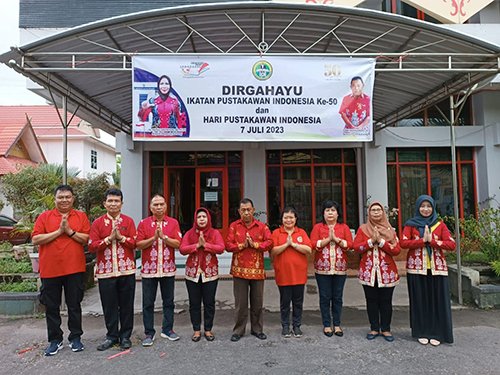Kadispursip Kalteng Nunu Andriani Berharap IPI Terus Tingkatkan Kualitas dan Kompetensinya 1 15 kalteng3 4