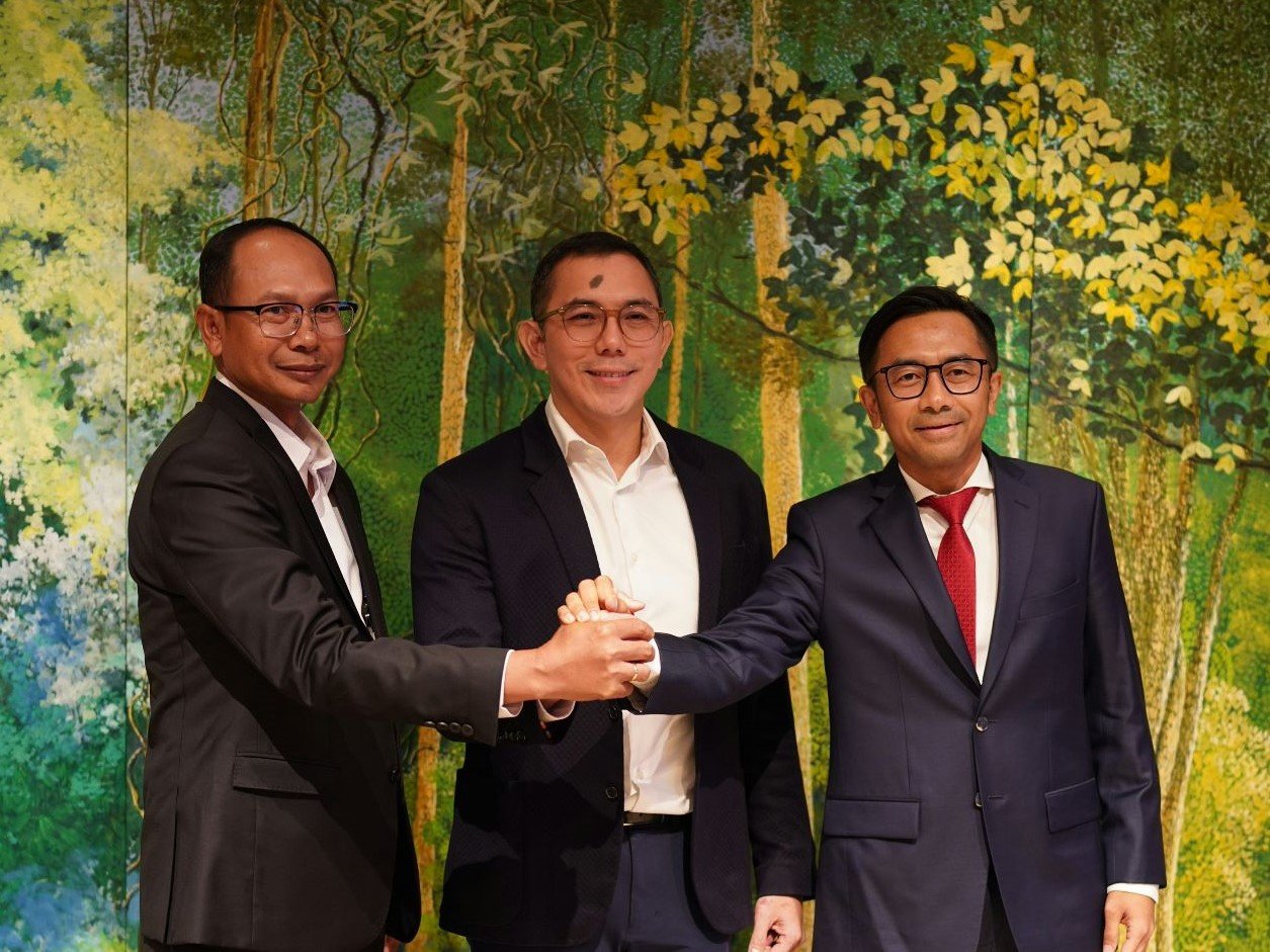 Perkuat Formasi Direksi, Pemegang Saham Angkat Andy Arvianto Sebagai Direktur Pemasaran PT Pertamina Trans Kontinental 1 DOKUMENTASI Perkuat Formasi Direksi Pemegang Saham Angkat Andy Arvianto Sebagai Direktur Pemasaran PT Pertamina Trans Kontinental