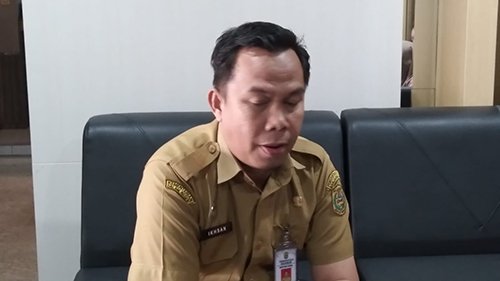 Pemko Kecolongan, Tenaga Honorer Gelapkan Biaya Operasional RT 3 Hal 9 1 KLm Iksan Budiman 1