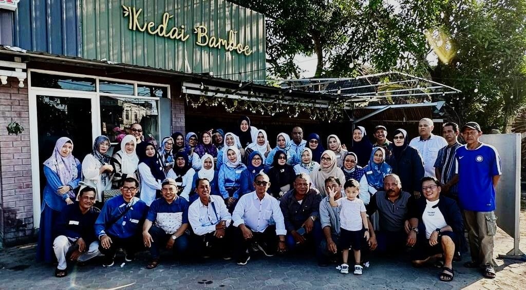 35 Tahun Terpisah, Siswa SMPN 5 Gelar Reuni 1 Hal 9 3 Klm Reunian