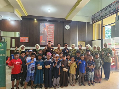 Khitanan Gratis di Peringatan HBA dan IAD di Kejati Kalsel 1 Hal 9 3 Klm Sunatan Kejaksaan