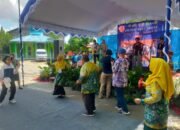 Penampilan Musik Country Ashley Campbell dari Amerika Serikat Pukau Pengunjung SMPN 6 Banjarmasin
