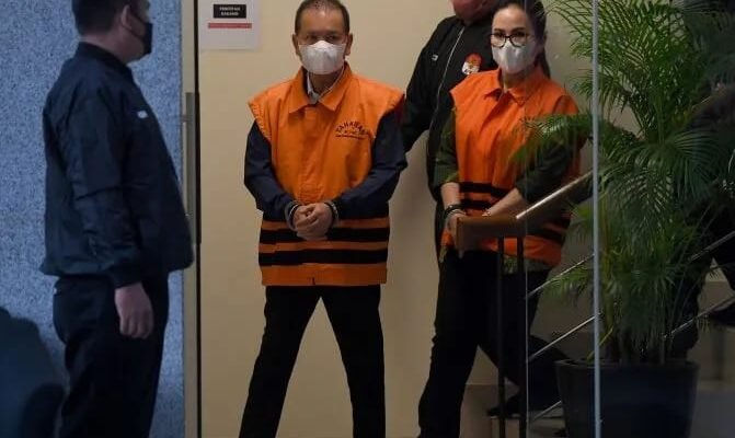 KPK Sebut Ada Aliran Uang Rp300 juta dari Bupati Kapuas Non Aktif Ben Bahat ke Lembaga Survei