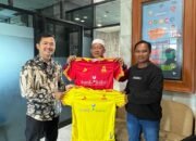 Bank Kalsel Dukung Sekolah Pengembangan Olah Raga Sepak Bola