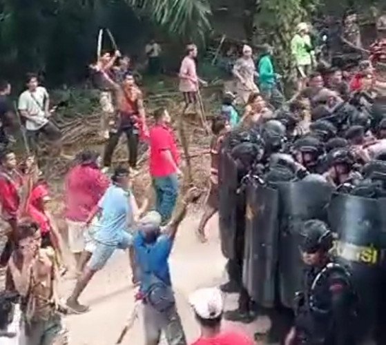 Tuntut Plasma, Wargs Desa Sukamandang dan Rantau Pulut, Seruyan Tengah Demo Berakhir Rusuh 1 IMG 20230708 WA0003