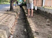 Warga Kebun Karet Banjarbaru Desak Normalisasi Drainase 19 Warga Kebun Karet Banjarbaru Desak Normalisasi Drainase