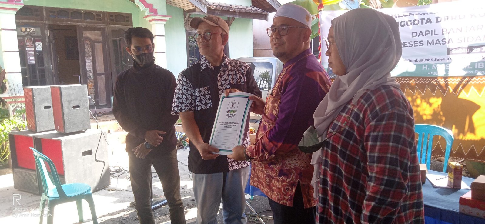 hAL 10 3 klM H Ismail Iberahim saat menggelar reses scaled