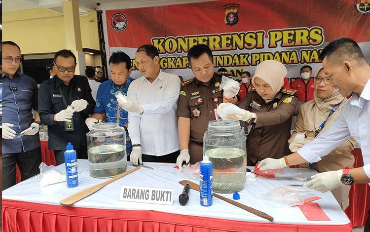 6 HL Polda Kalteng Musnahkan Sabu 3klm 1