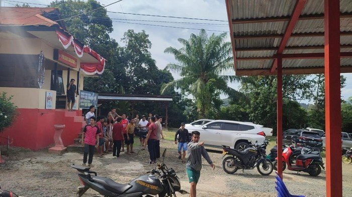6 Kantor Polisi Dibakar 2klm 1