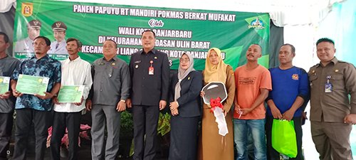 Hal 10 3 KLm BJB 1 11