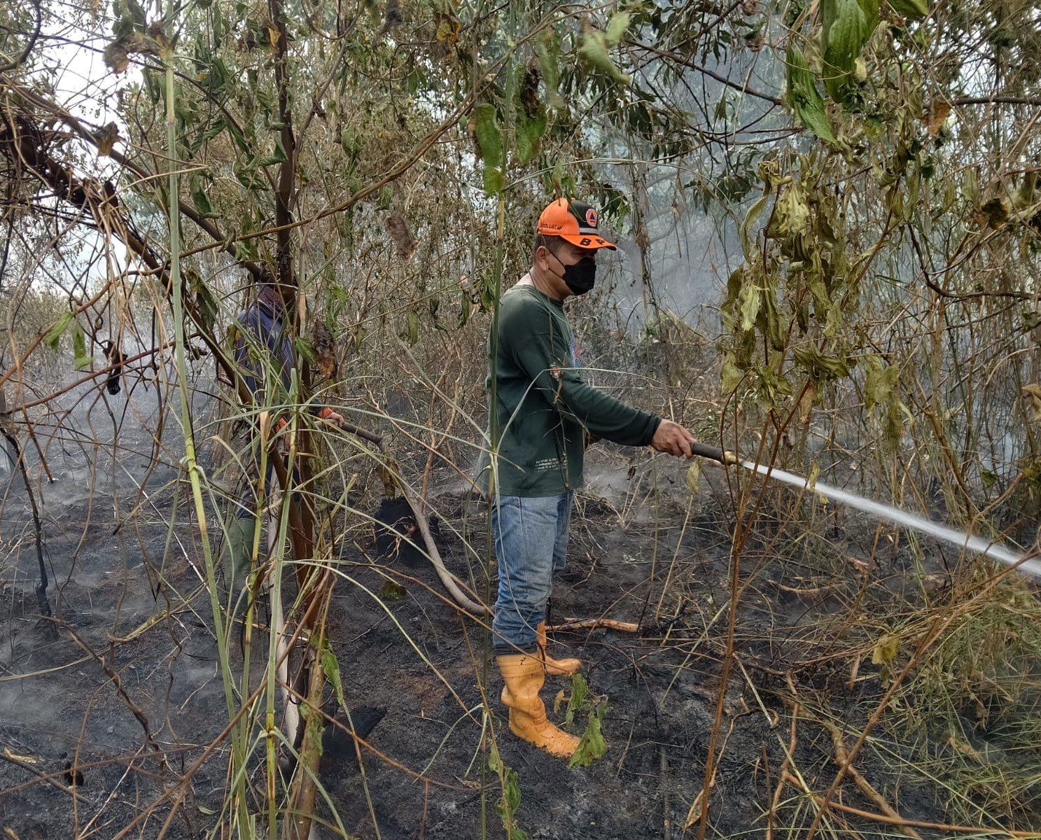 Hal 10 3 KLm Martapura Penanganan karhutla